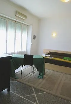 Ξενοδοχείο με διαμερίσματα Belsito