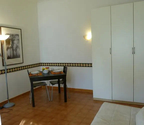 Belsito Apartahotel 3*